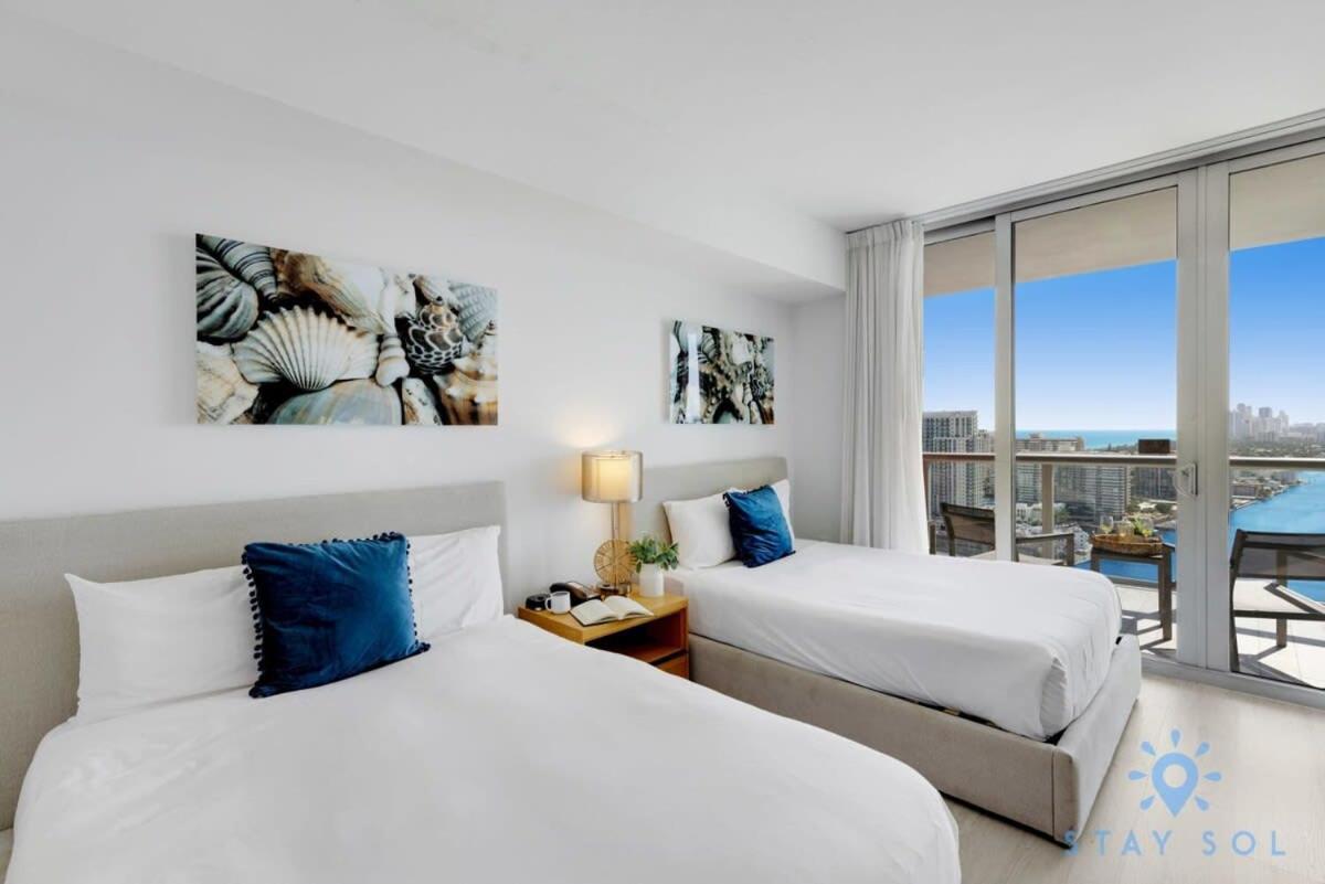 Amenities Balcony W Stunning Views-Beachfront Hallandale Beach Exterior photo